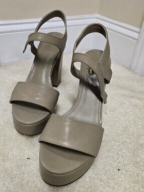 Tory Burch Womens Taupe Block Heel Sandals